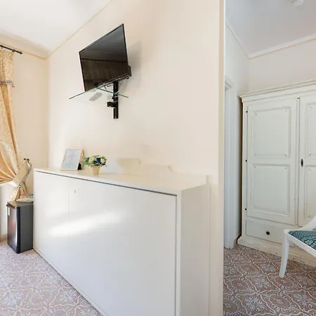 Capitorsola Bed & Breakfast *