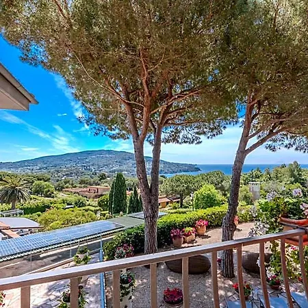 Capitorsola Bed and Breakfast