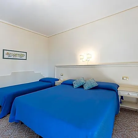 Bed and Breakfast Capitorsola 4*