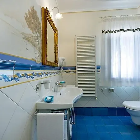 Capitorsola Bed and Breakfast 4*